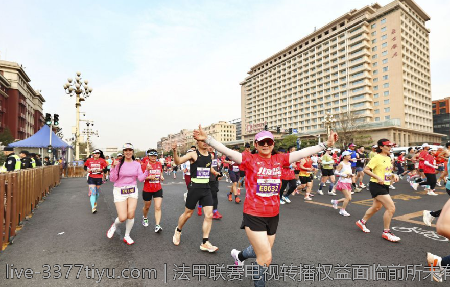 法甲联赛电视转播权益面临前所未有的财务压力